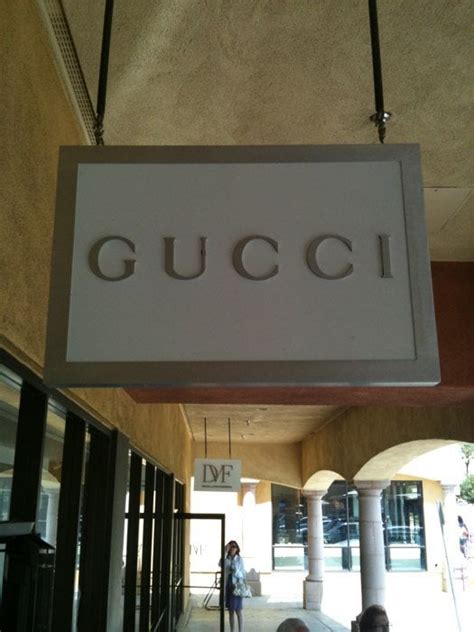 gucci outlet locations in florida.